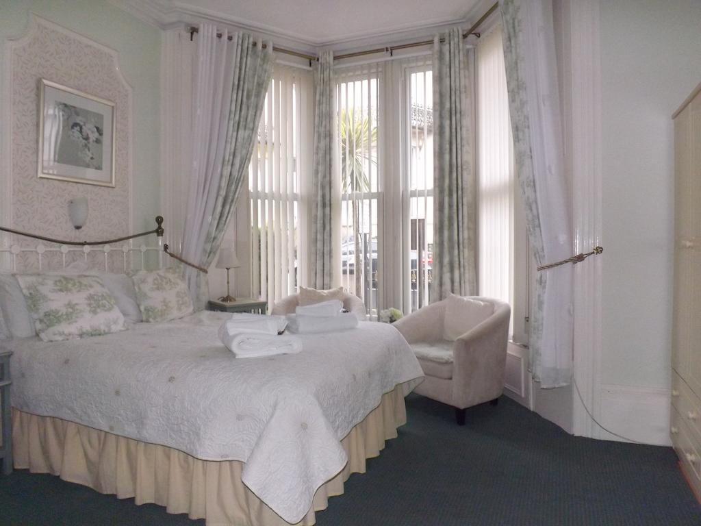 The Rosita Hotel เวสตัน-ซูเปอร์-แมร์ ภายนอก รูปภาพ