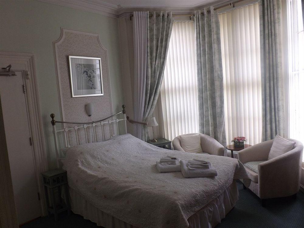 The Rosita Hotel เวสตัน-ซูเปอร์-แมร์ ภายนอก รูปภาพ